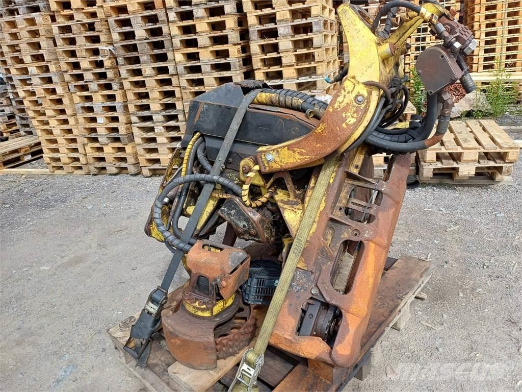 John Deere 480 收穫機頭