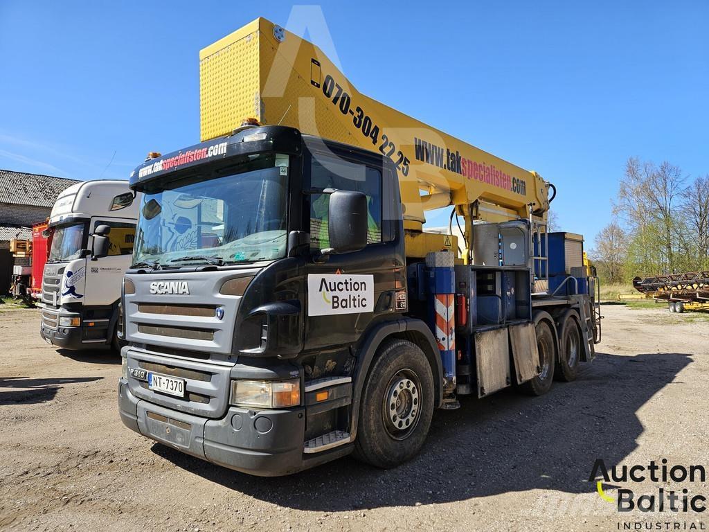 Scania P 310 卡車裝載高空作業車