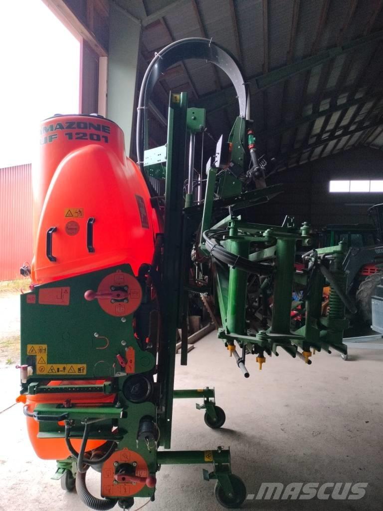 Amazone UF 1201 承載式噴霧機