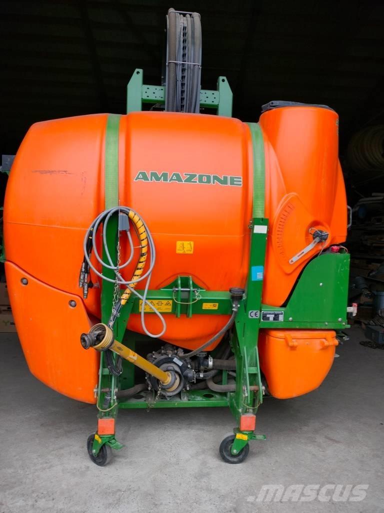 Amazone UF 1201 承載式噴霧機