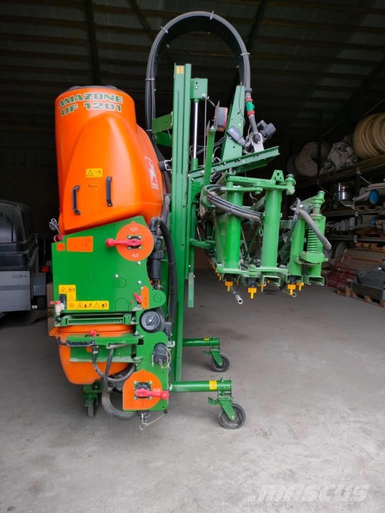 Amazone UF 1201 承載式噴霧機