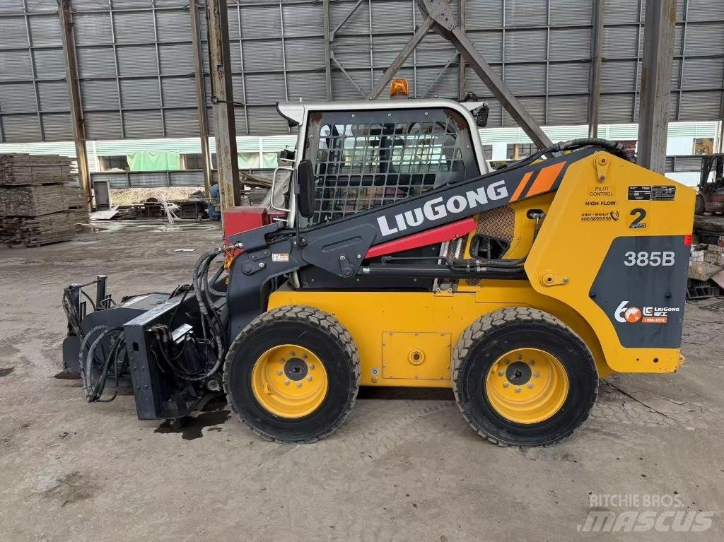 LiuGong 385 B 滑移轉向裝載機