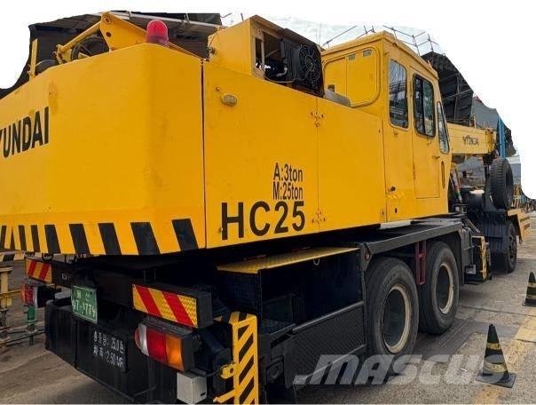 Hyundai HC 25 履帶式起重機