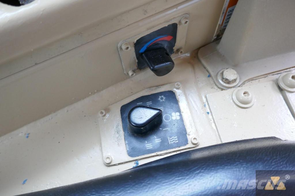 CAT D9R 履帶推土機