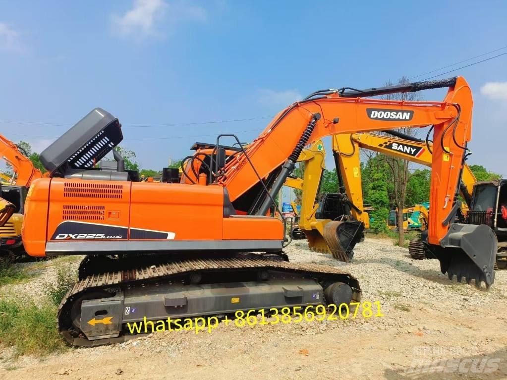 Doosan DX 225 履帶式 挖土機/掘鑿機/挖掘機