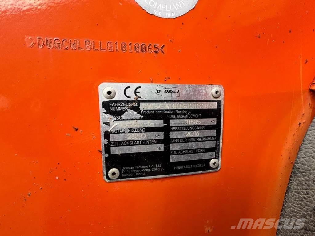 Doosan DL550 輪胎式裝載機