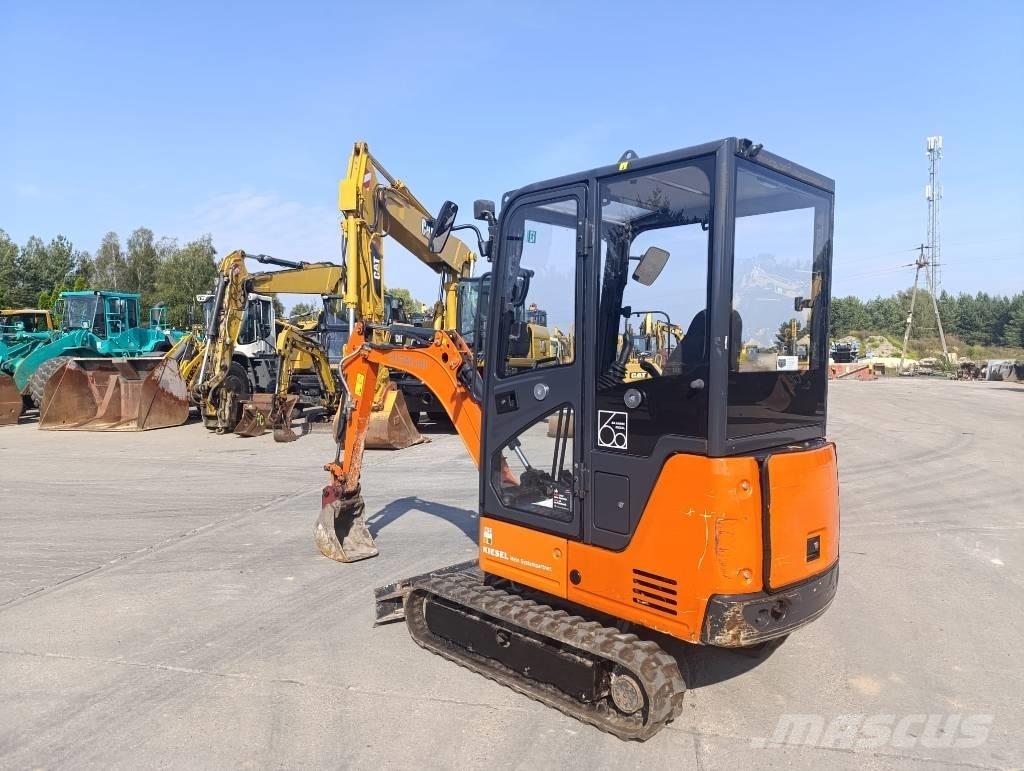 Hitachi ZX 19-5 小型挖土機/掘鑿機<7t(小型挖掘機)