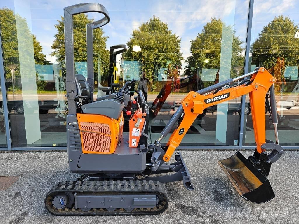 Doosan DX 10 Z 小型挖土機/掘鑿機<7t(小型挖掘機)