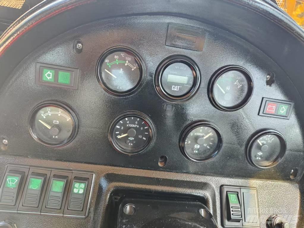 CAT 966 H 輪胎式裝載機