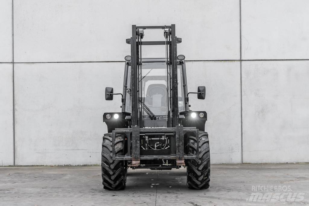Manitou M 30-4 柴油卡車