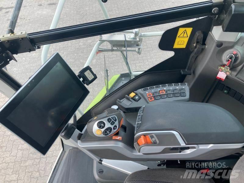 CLAAS JAGUAR 980 自走式飼料採集機