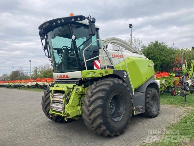 CLAAS JAGUAR 980 自走式飼料採集機