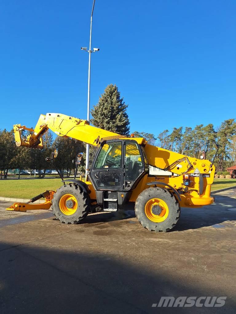 JCB 540-200 540-200 多功能裝載機