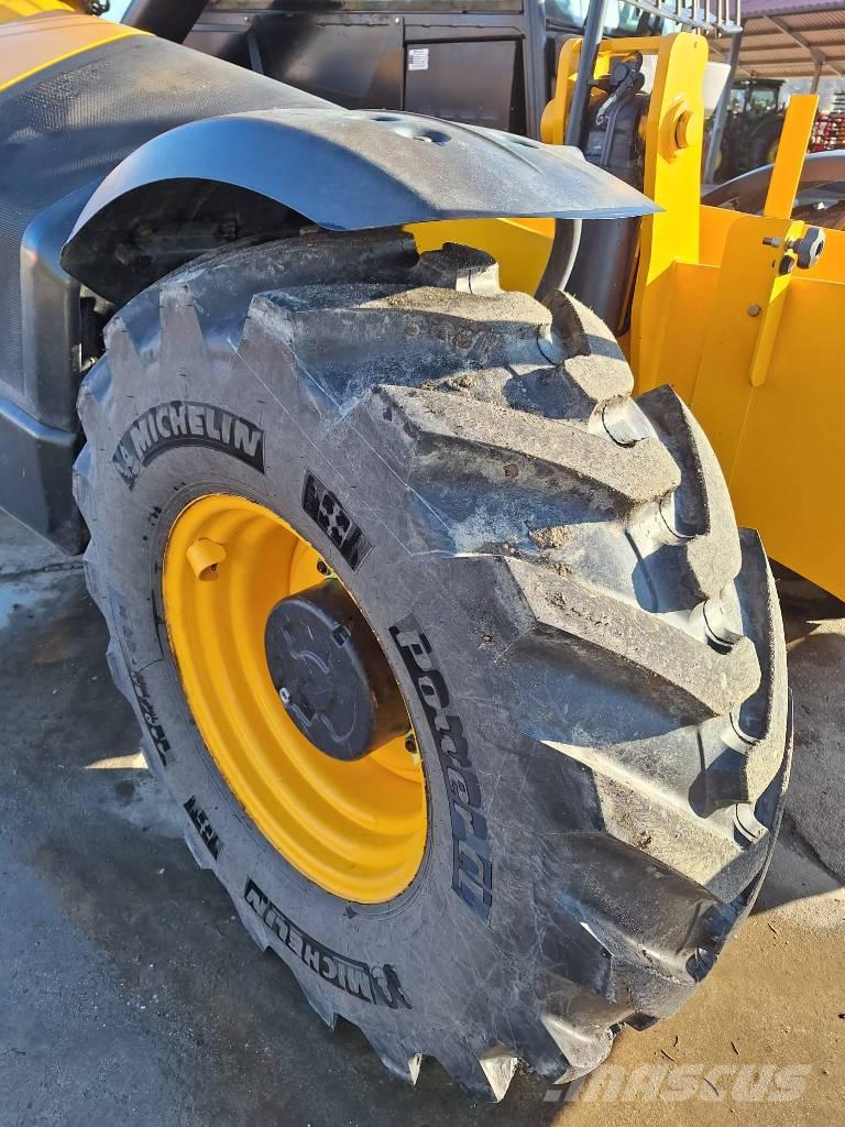 JCB 540-200 540-200 多功能裝載機