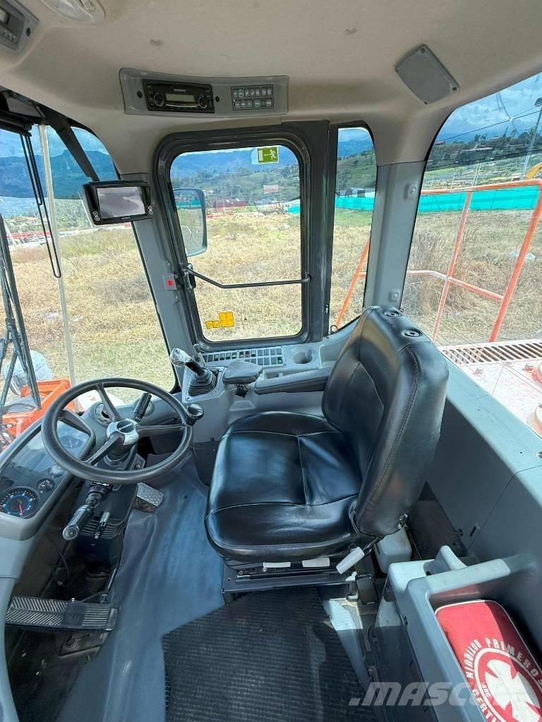 Doosan DL420A 輪胎式裝載機