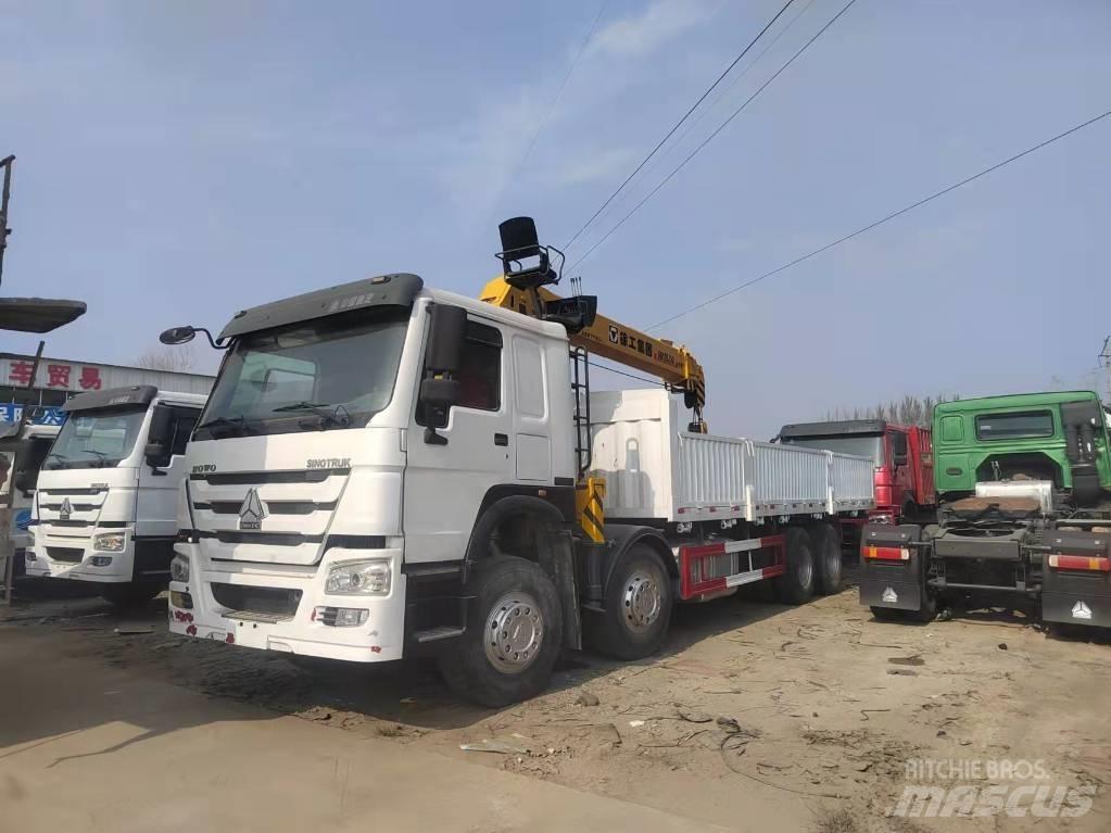Howo 375 8X4 起重機卡車