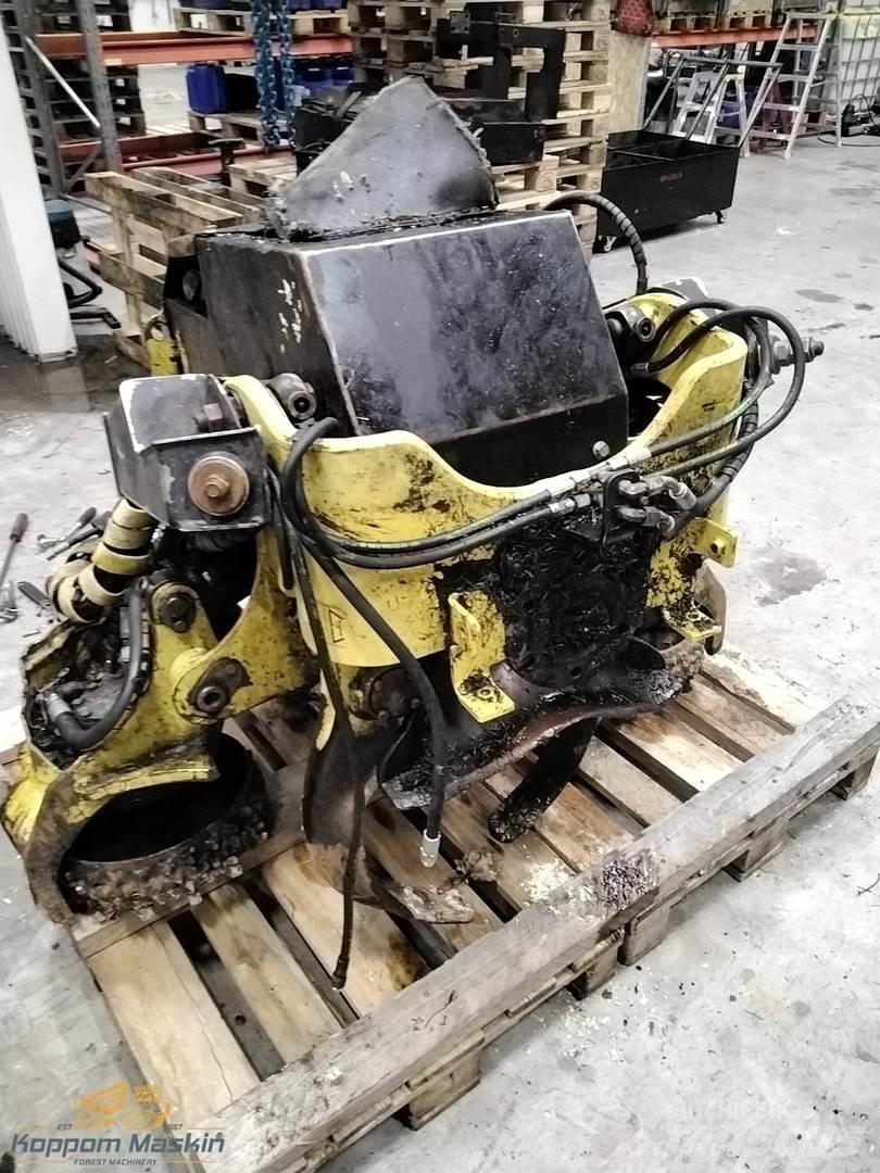 John Deere H414 收穫機頭