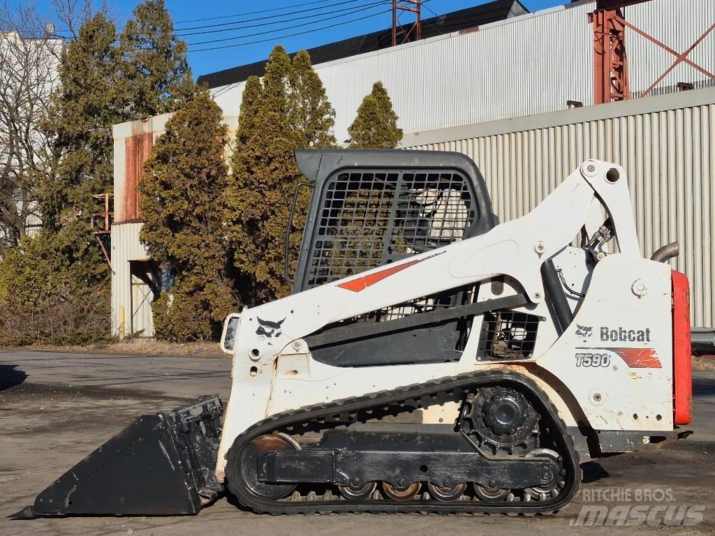 Bobcat T 590 滑移轉向裝載機
