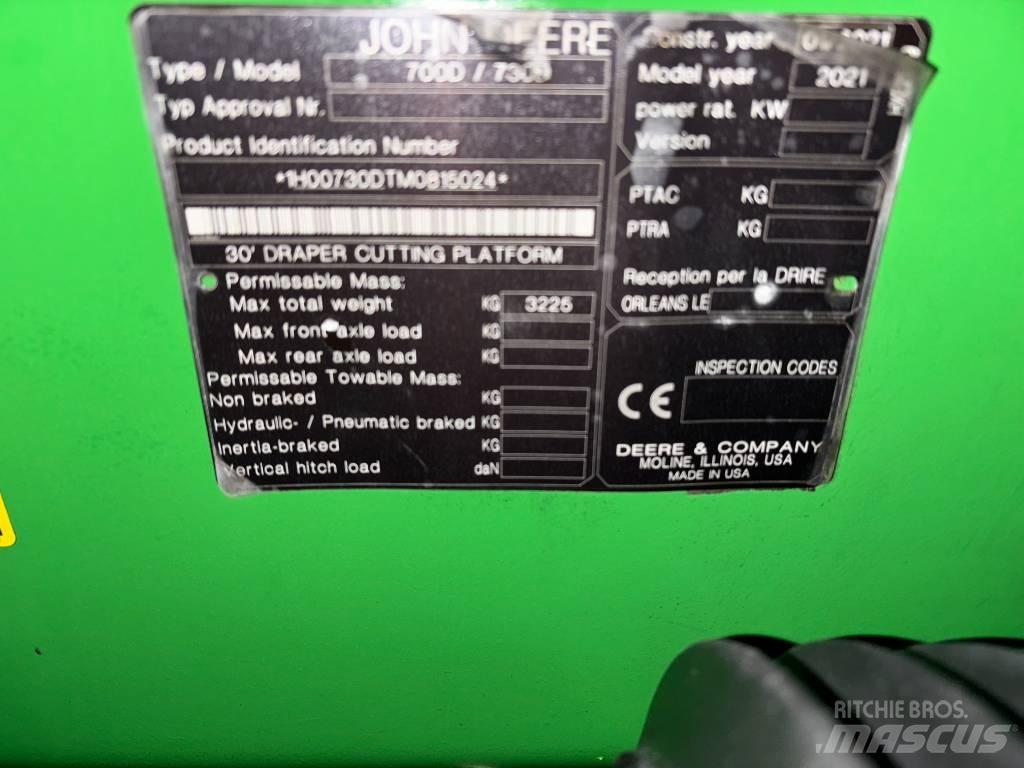 John Deere T670I 4WD 聯合收穫機