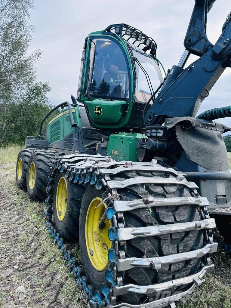 John Deere 1170G 8W 收穫機