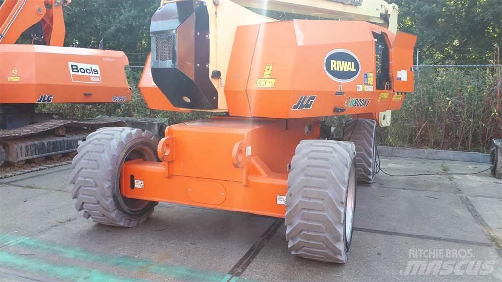 JLG H800AJ 曲臂高空作業車