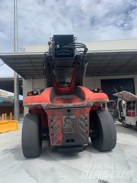 Kalmar DRG450-65S5E 前伸型堆積機