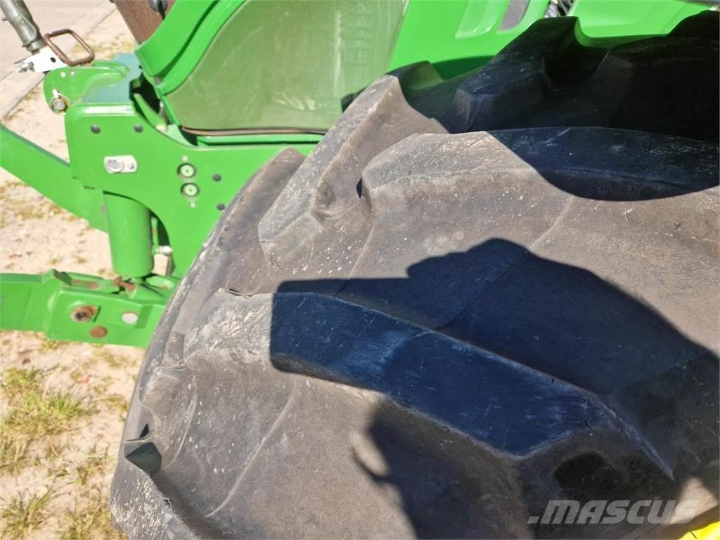 John Deere 6150R 曳引機
