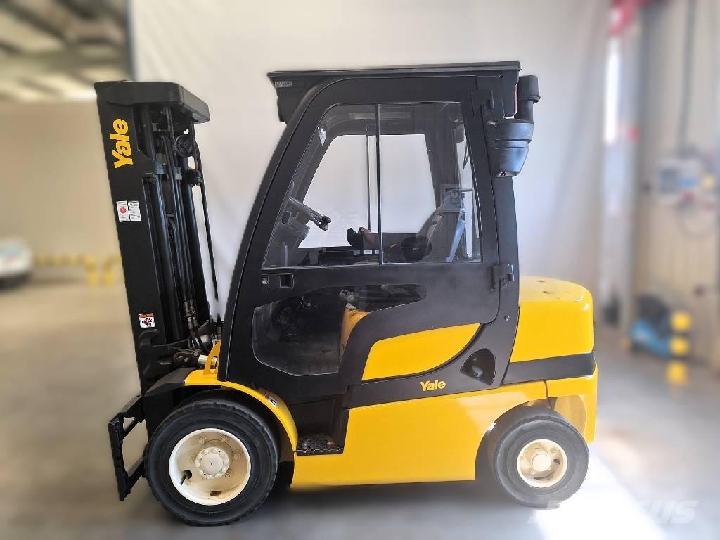 Yale GDP 25 VX 柴油卡車