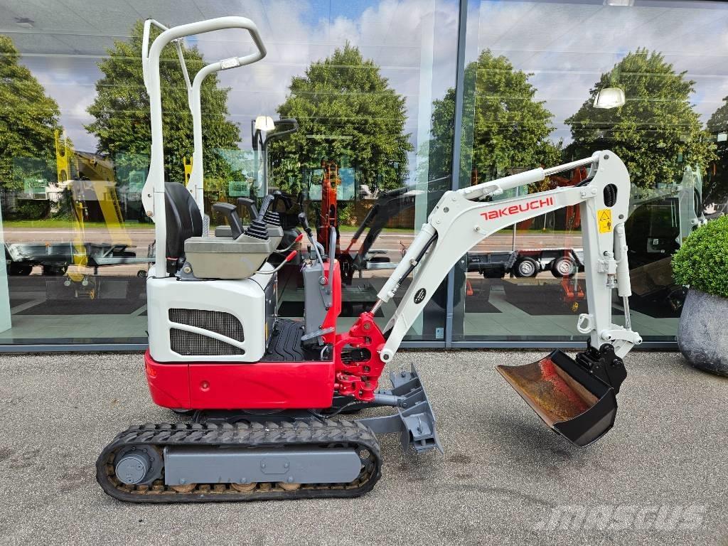 Takeuchi TB 210 小型挖土機/掘鑿機<7t(小型挖掘機)
