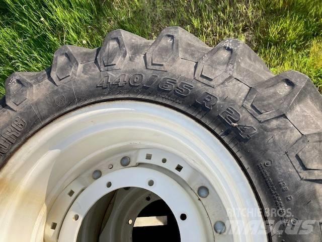 Trelleborg 440/65R24 輪胎、車輪和輪圈