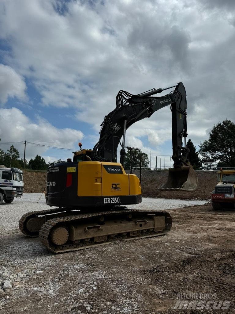 Volvo ECR 235 C L 履帶式 挖土機/掘鑿機/挖掘機