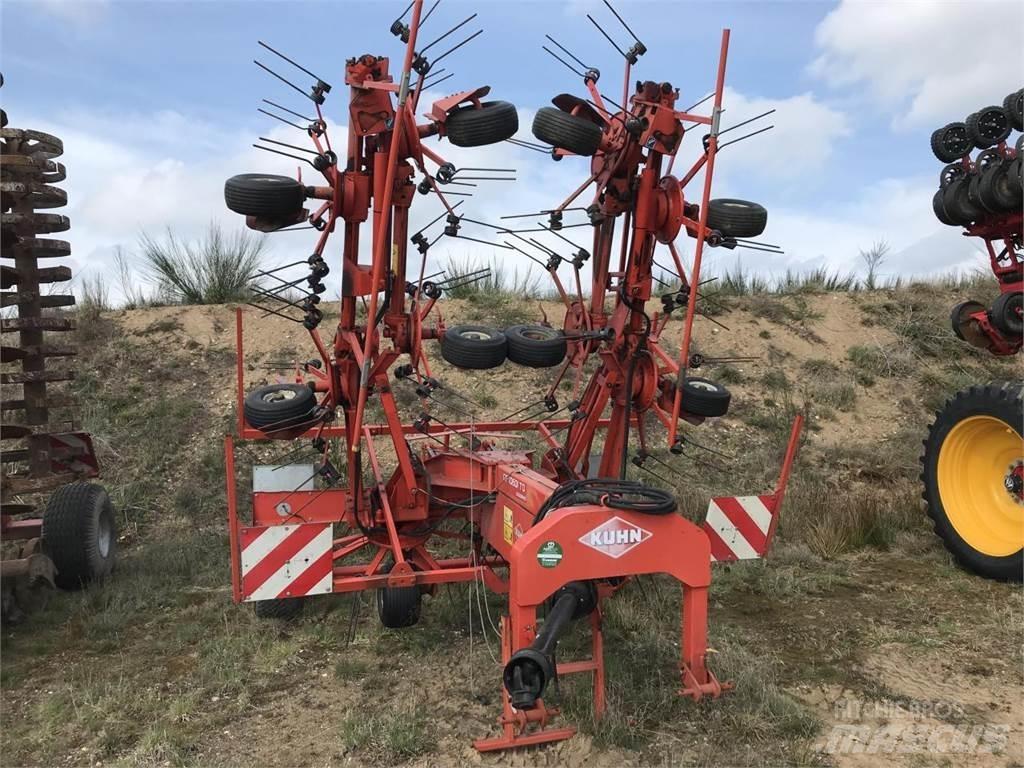 Kuhn GF 10601TO 耙與翻草機