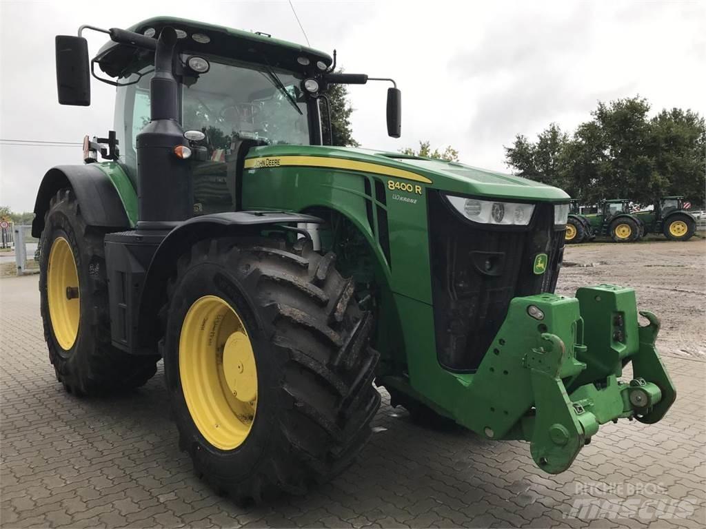 John Deere 8400R 曳引機