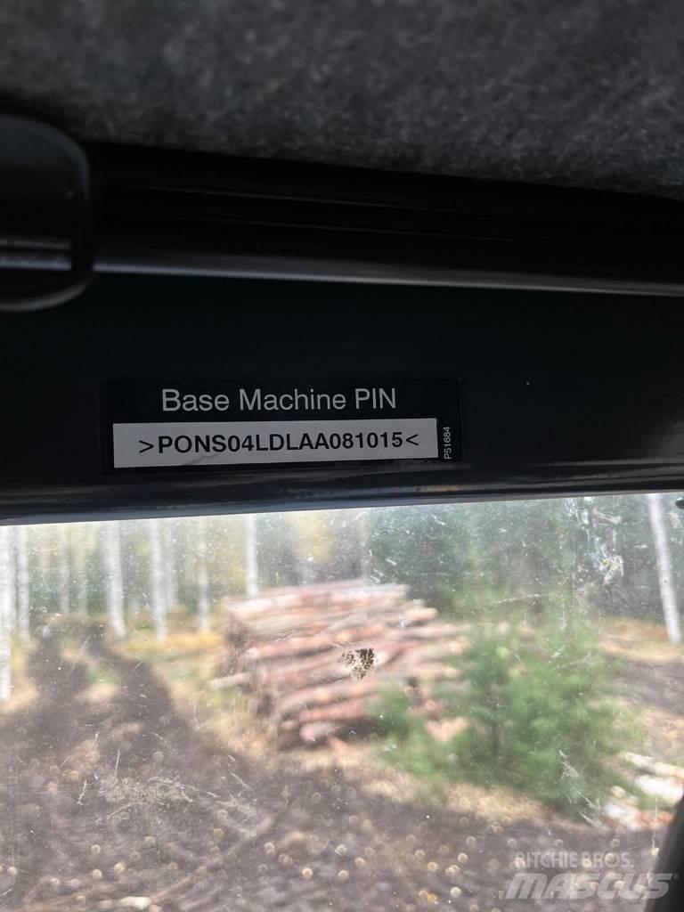 Ponsse Buffalo 集運機