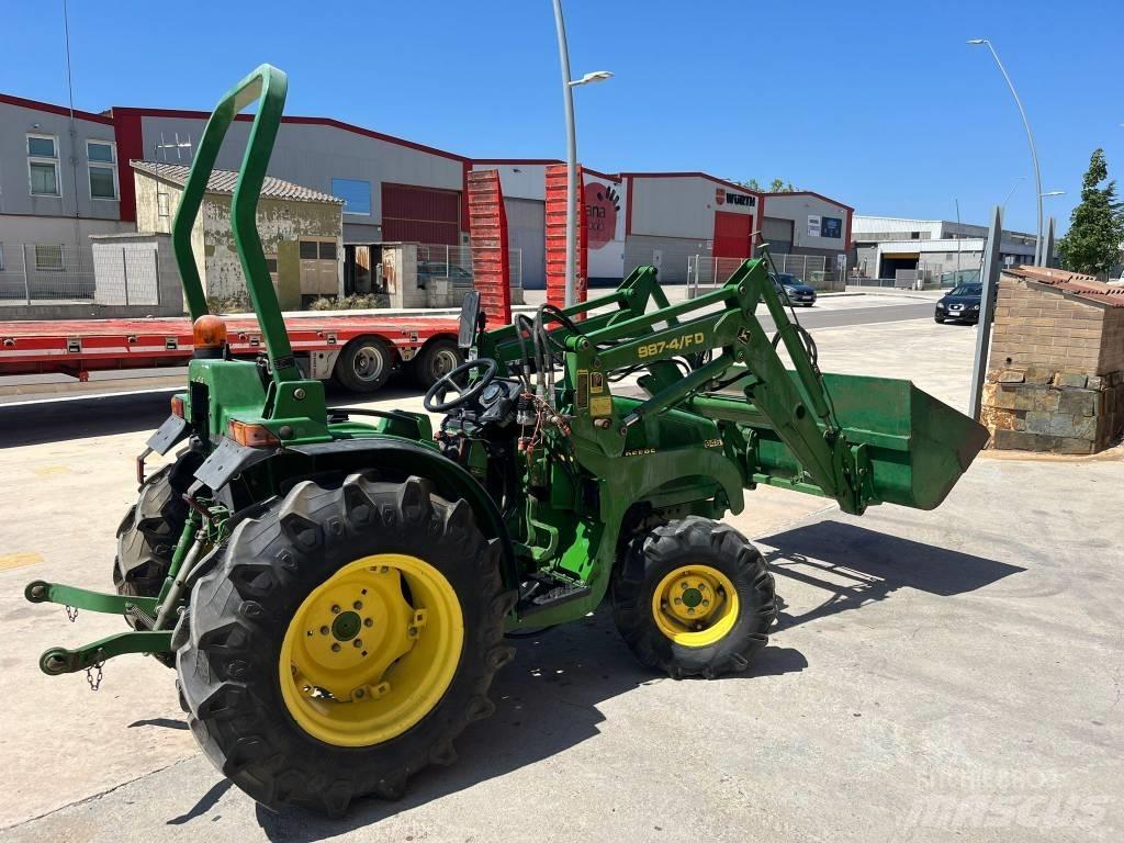 John Deere 946 曳引機