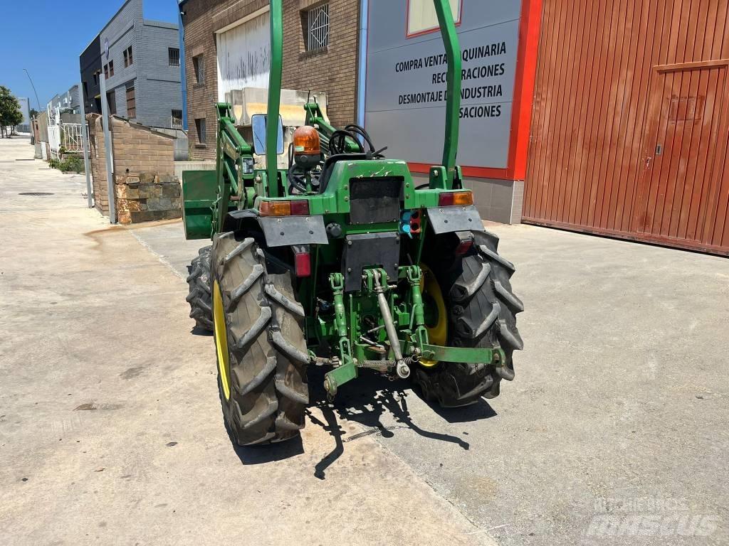 John Deere 946 曳引機