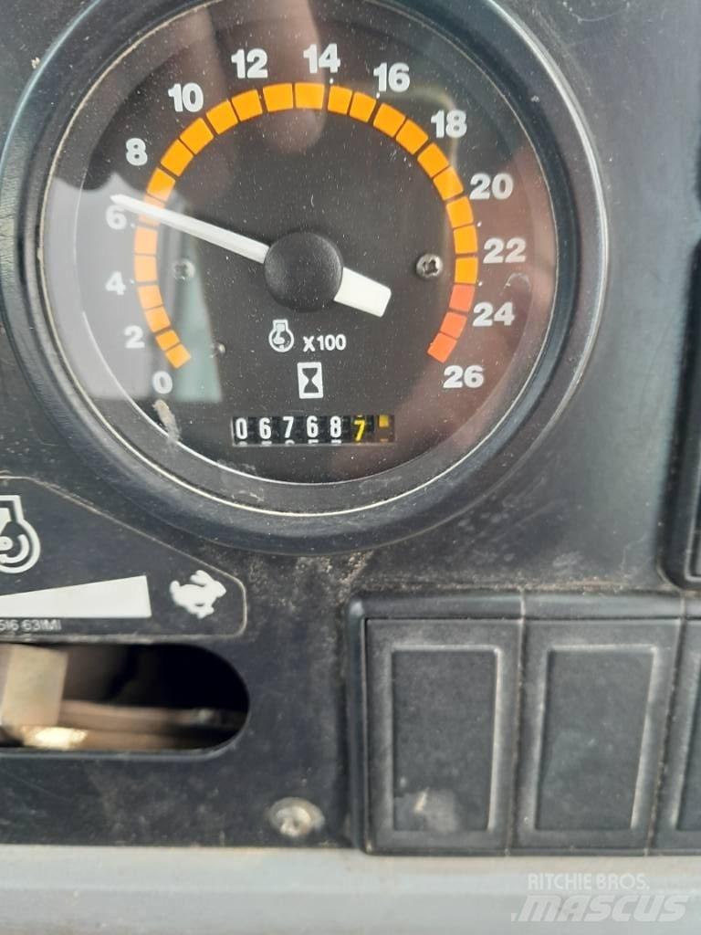 Fermec 960 反鏟裝載機