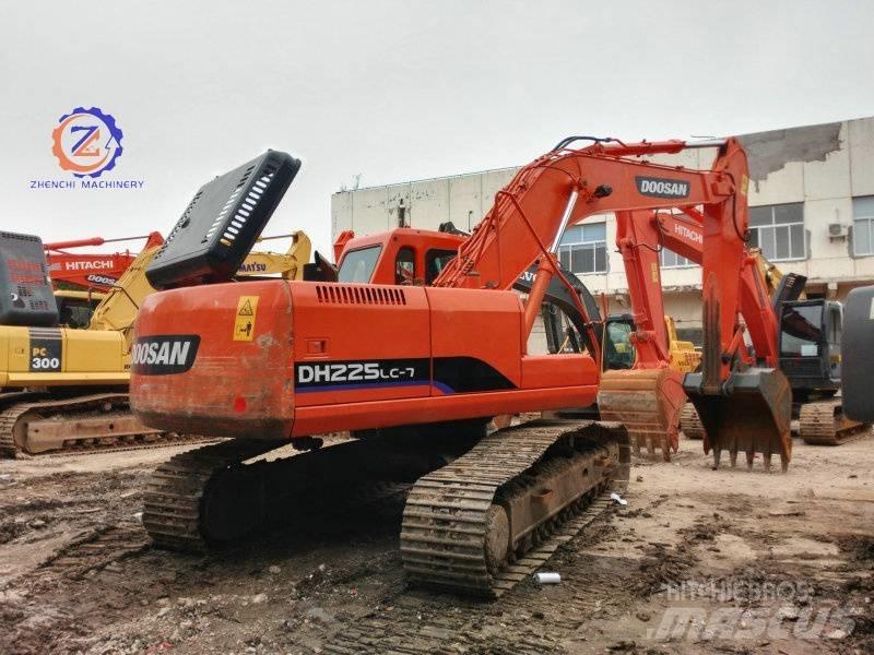 Doosan DH 225 LC-7 履帶式 挖土機/掘鑿機/挖掘機