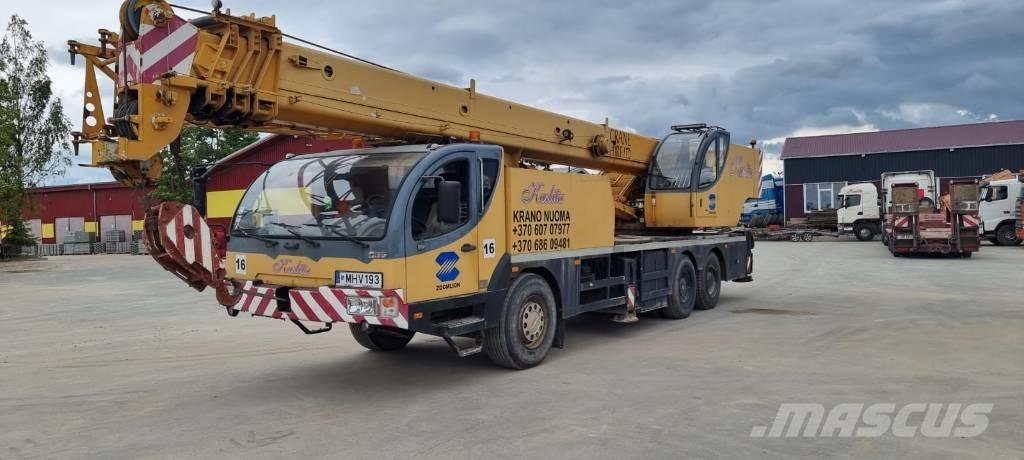 Zoomlion QY 35 V 全路面起重機/吊車