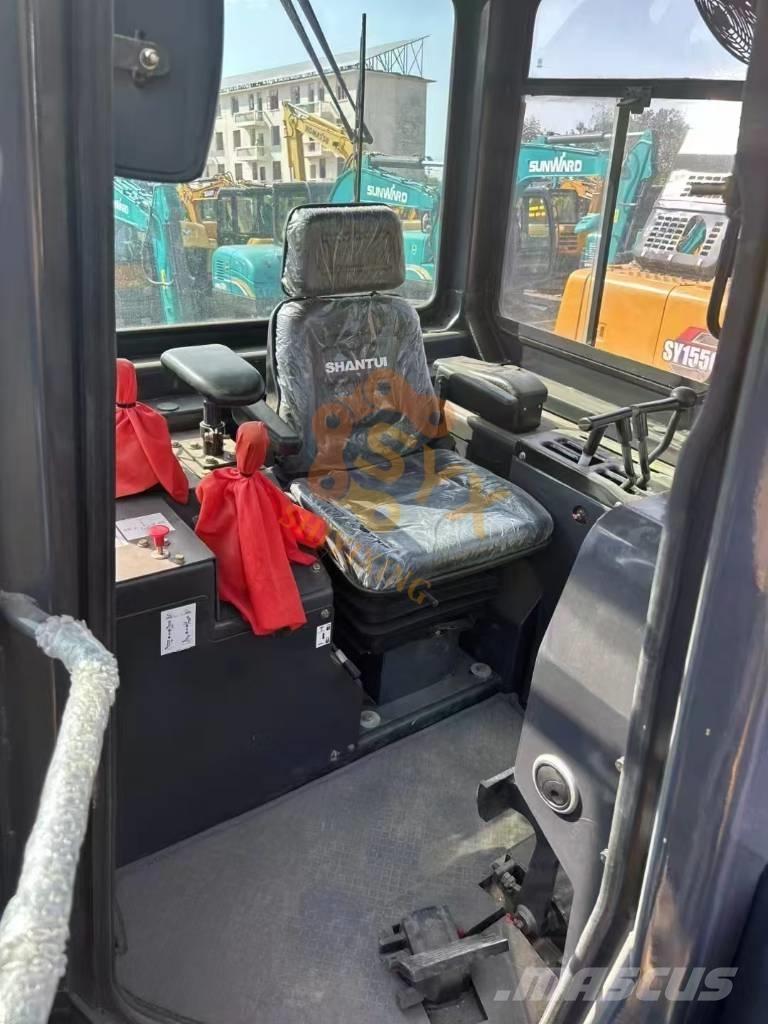 Shantui SD 22 履帶推土機