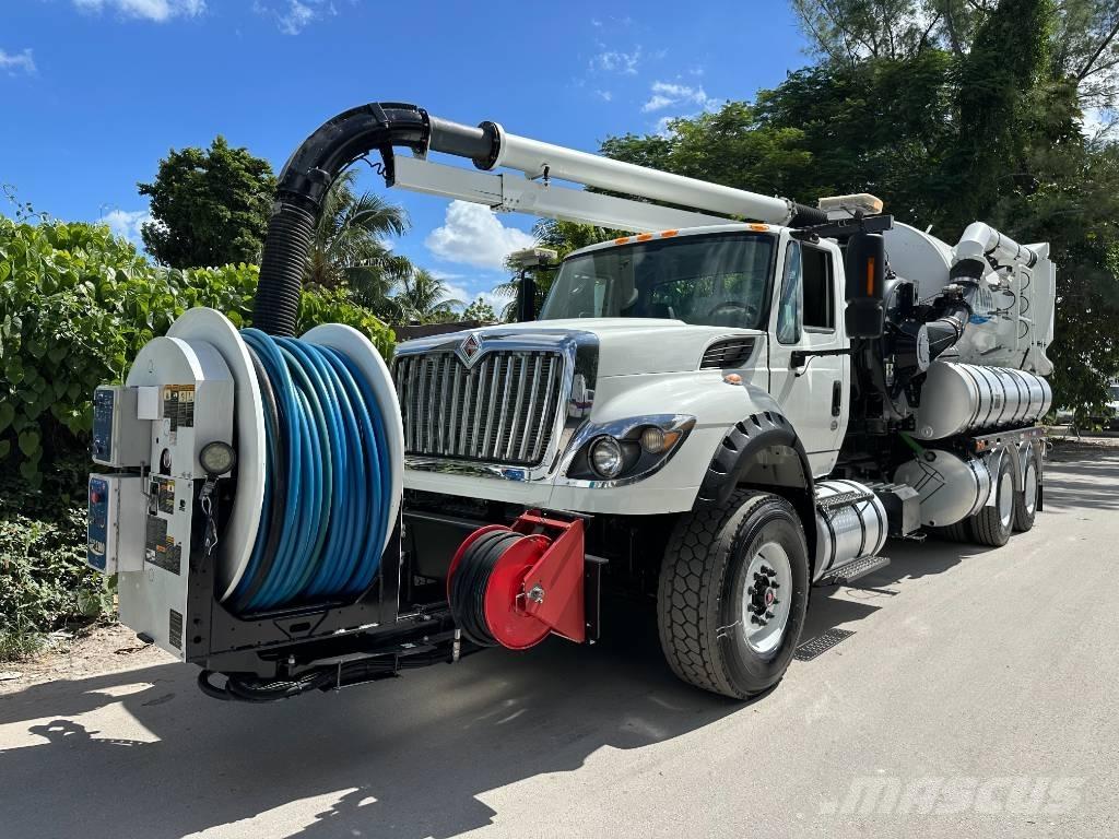 International 7600 組合/真空油槽車