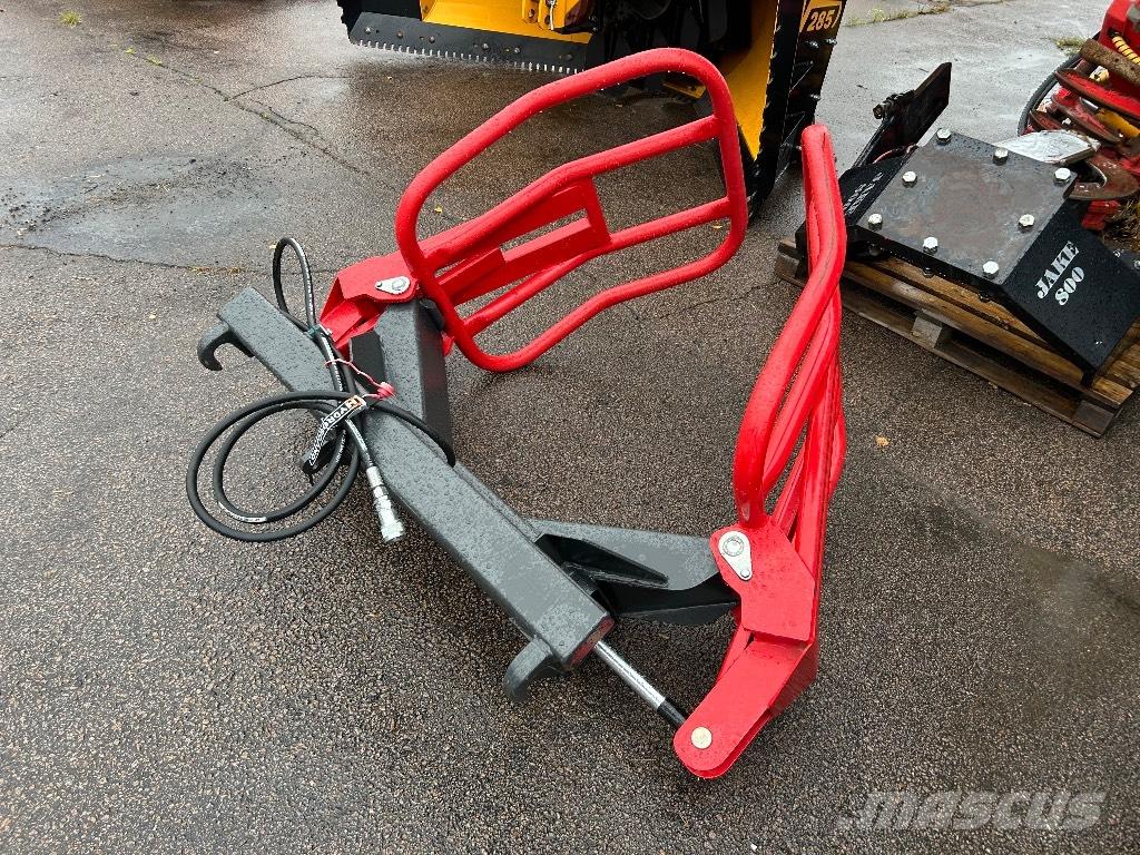 Tytan Paalipihdit 草捆撕碎機、切割機、拆袋機