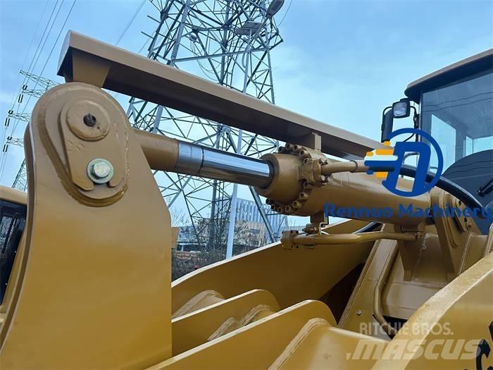 CAT 966H 輪胎式裝載機