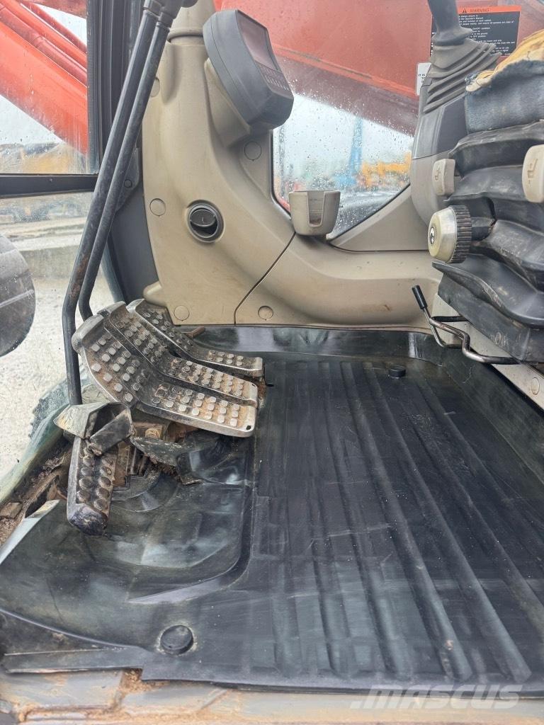 Hitachi zx210 履帶式 挖土機/掘鑿機/挖掘機