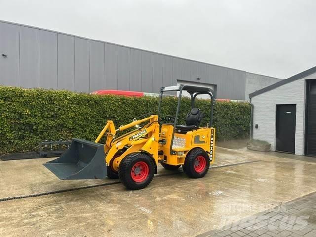Kubota R 090 輪胎式裝載機