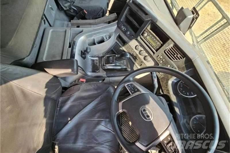 UD TRUCKS QUON 其他貨車