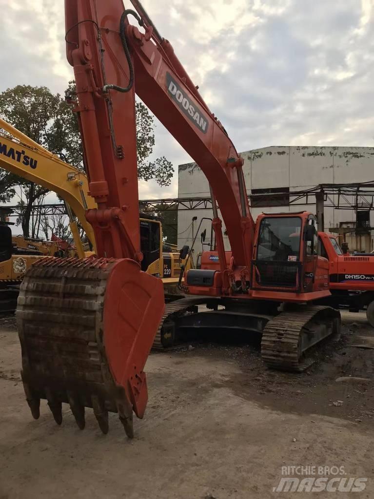 Doosan dx300 履帶式 挖土機/掘鑿機/挖掘機