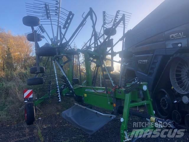Fendt Former 671 耙與翻草機