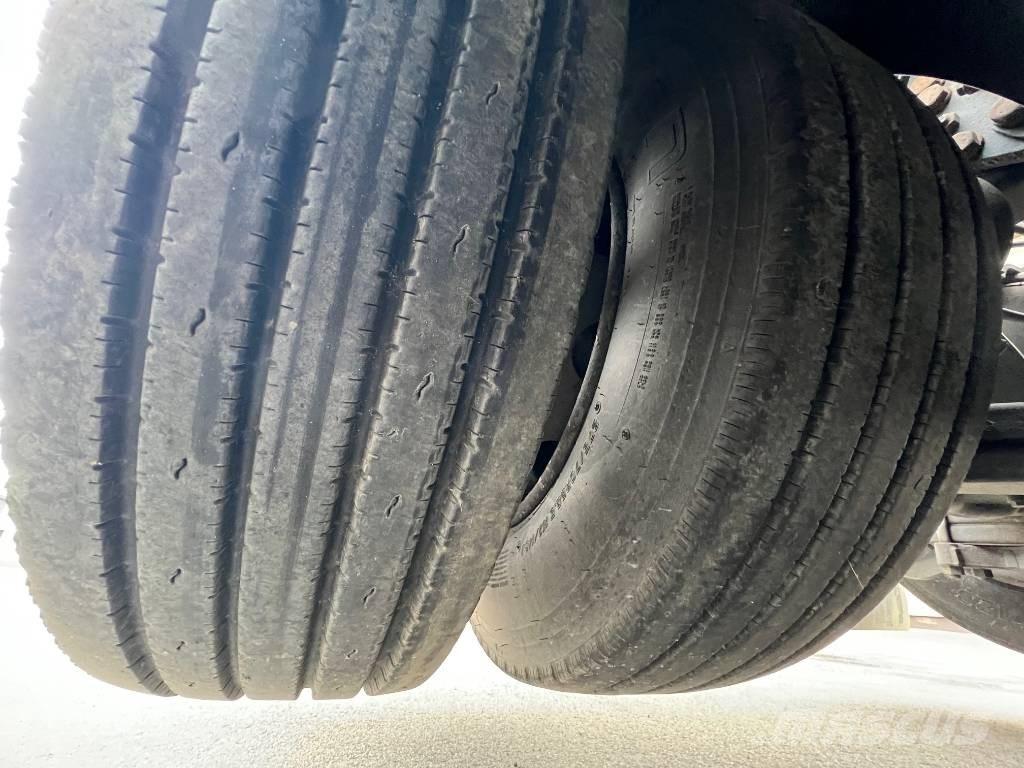 Scania R 500 A6X2NB 曳引機組件