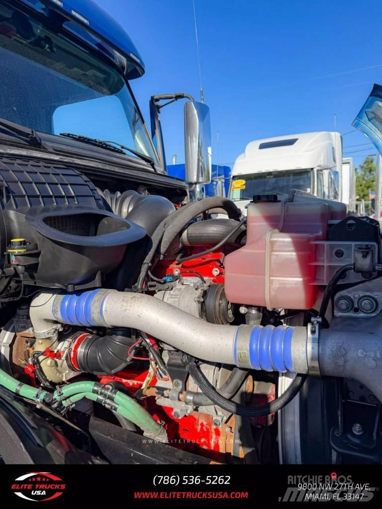 Volvo Commercial VNL 曳引機組件